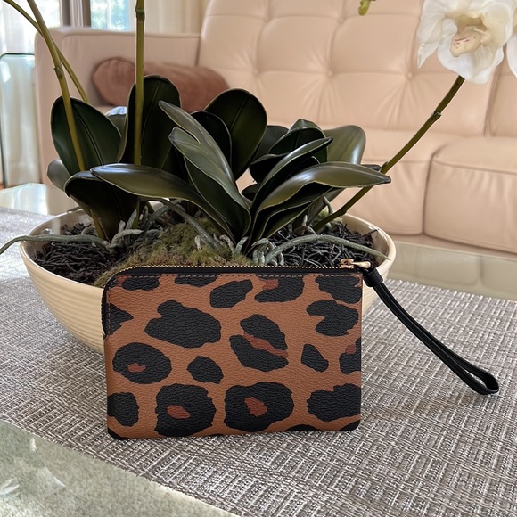 Coach Leopard Wristlet - Picture 2 of 7